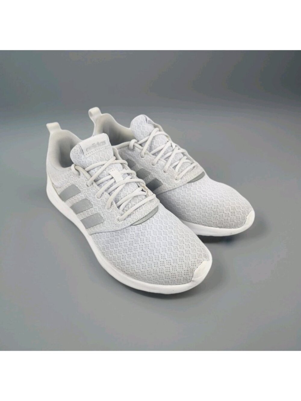 Adidas Womens Size 8M QT Racer 2.0 FY8313 White Running Shoes